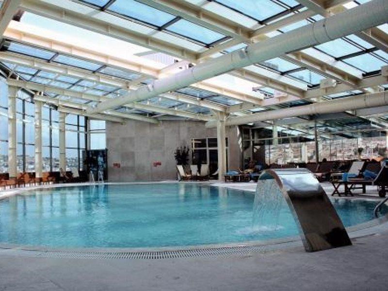 Eser Premium Hotel & Spa Buyukcekmece Εξωτερικό φωτογραφία The pool at the 360° Club