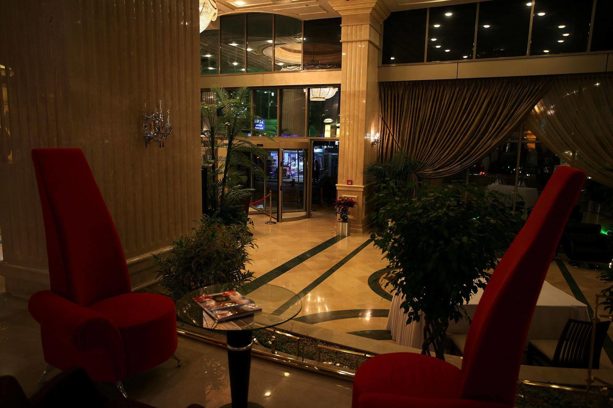 Eser Premium Hotel & Spa Buyukcekmece Εξωτερικό φωτογραφία Lobby